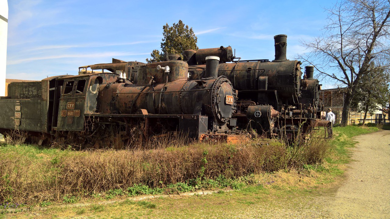 Muzeul Locomotivei cu Aburi din Sibiu. De ce se degradează locomotivele istorice pe zi ce trece – FOTO EXCLUSIV
