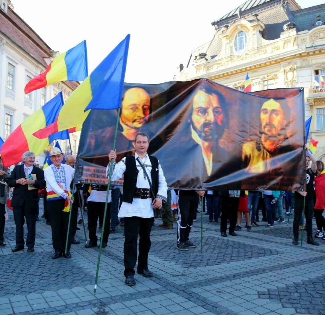 Sibiu: Comemorarea lui Horea, Cloșca și Crișan pe 28 februarie și strângere de semnături pentru Istoria Românilor. Mihai Tîrnoveanu și Calea Neamului, în Piața Mare la ora 16. VIDEO